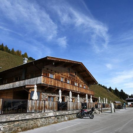 Villa Unique Large Alpine Pasture In The Middle Of The Zillertal Mountains Zellberg Exterior foto