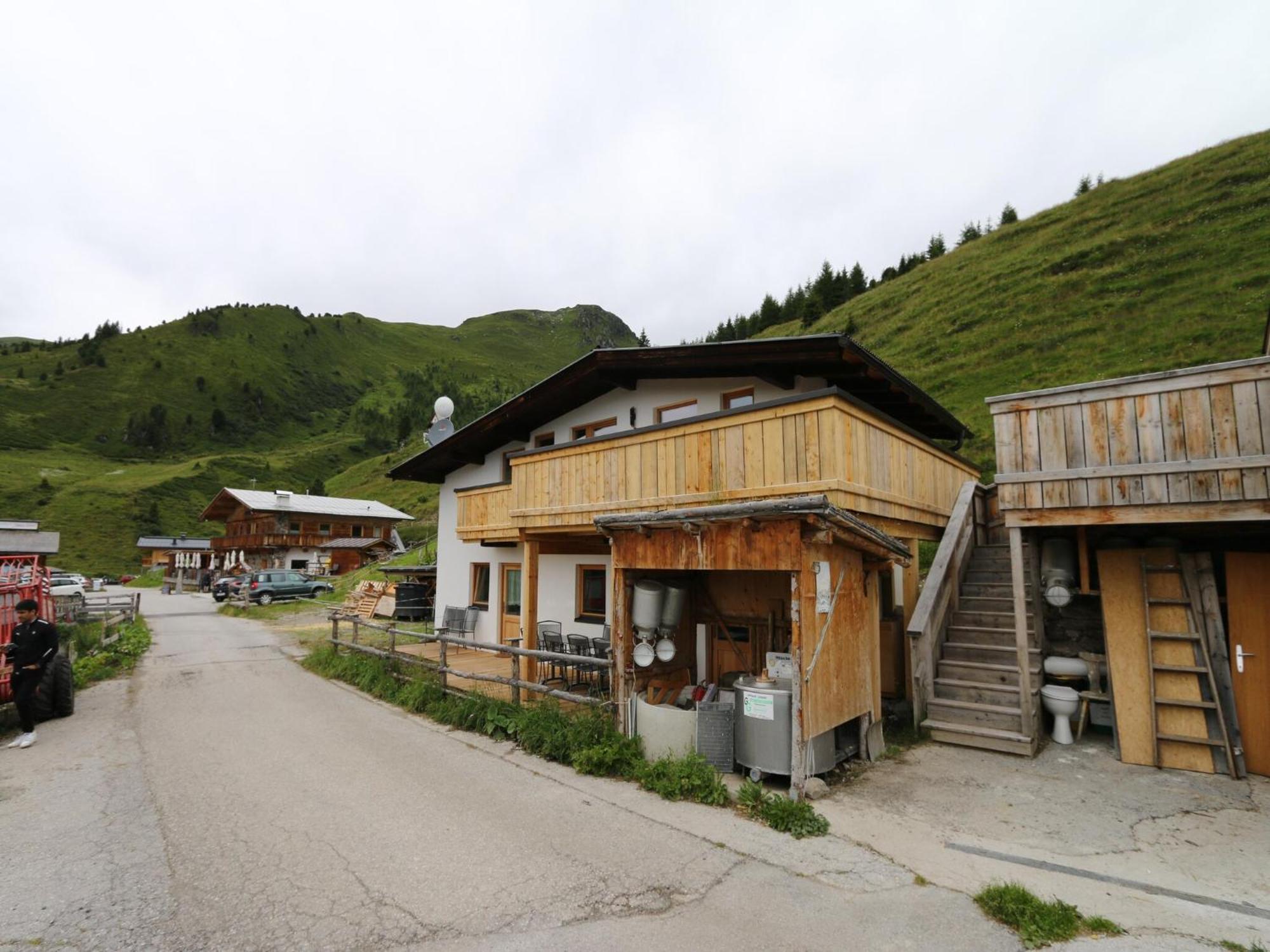 Villa Unique Large Alpine Pasture In The Middle Of The Zillertal Mountains Zellberg Exterior foto